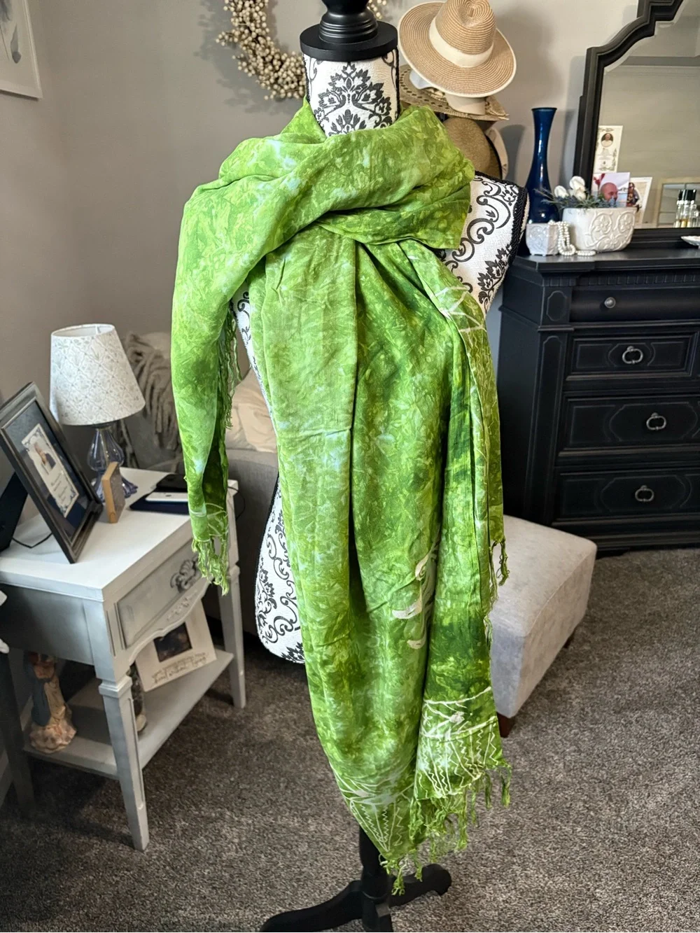 Green Decorative Shawl Scarf - Lightweight Home Accent